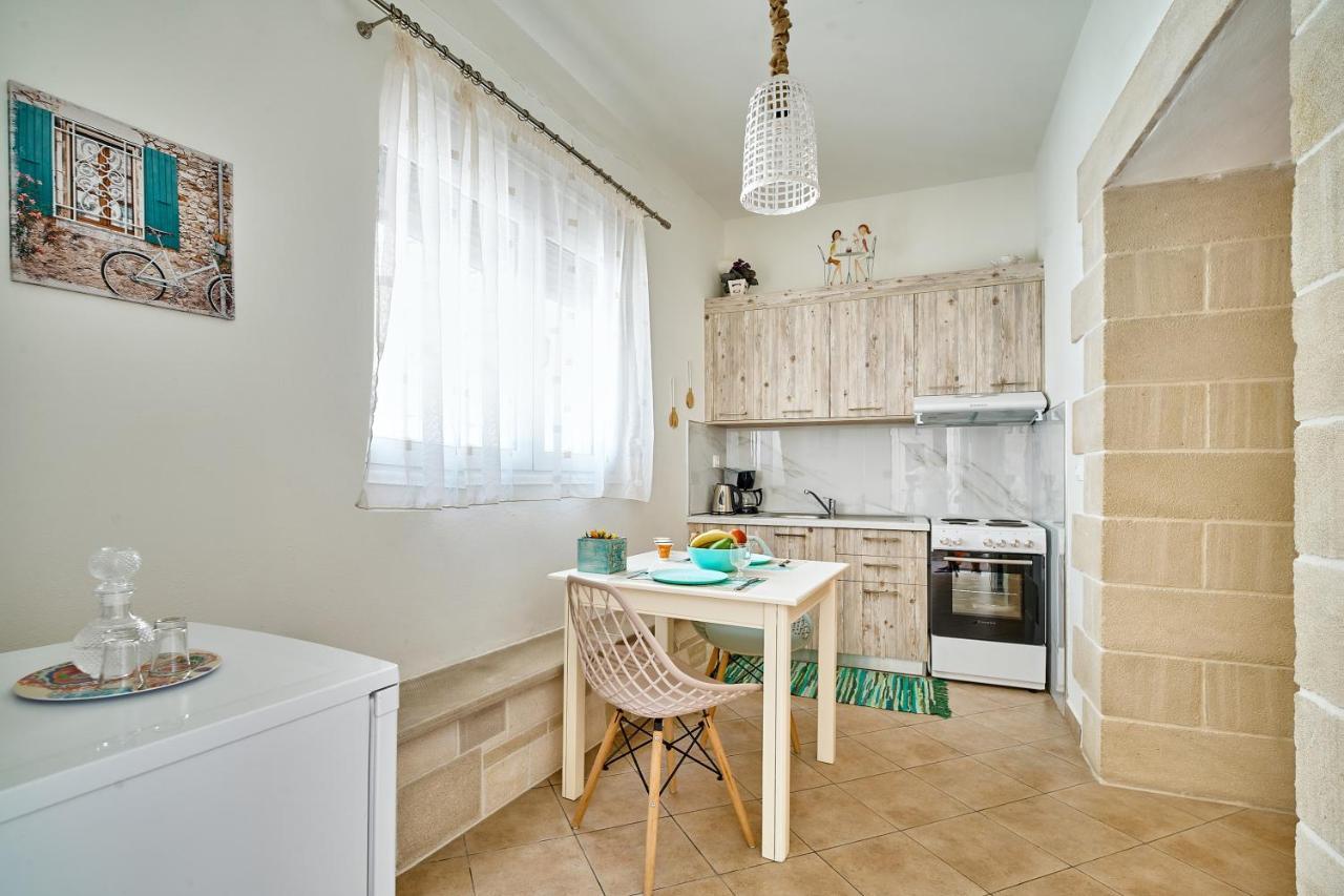 Semeli Apartment กิสเซมอส ภายนอก รูปภาพ